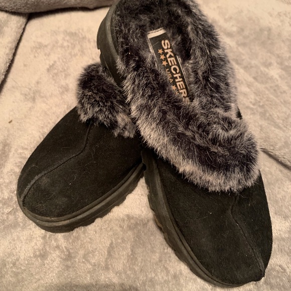 skechers fur clogs